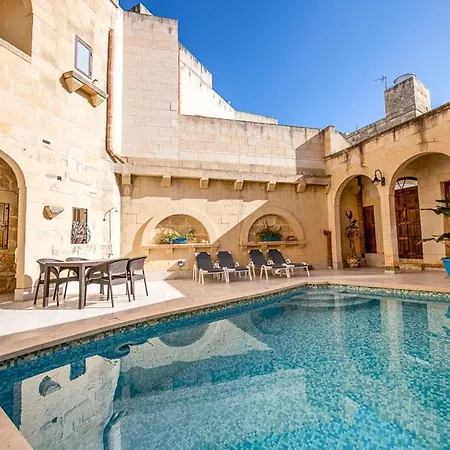 Holiday home 4 Bedroom With Private Pool